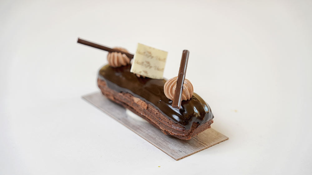 Double Chocolate eclaire