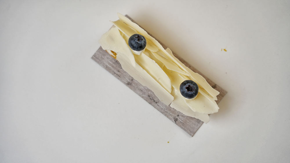 Vanilla Eclaire