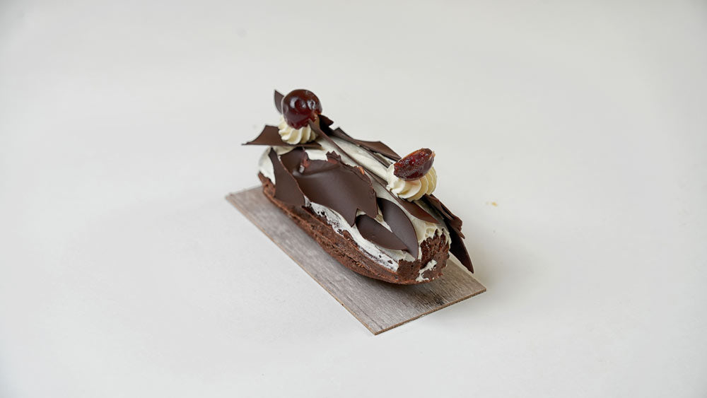 Black forest éclaire